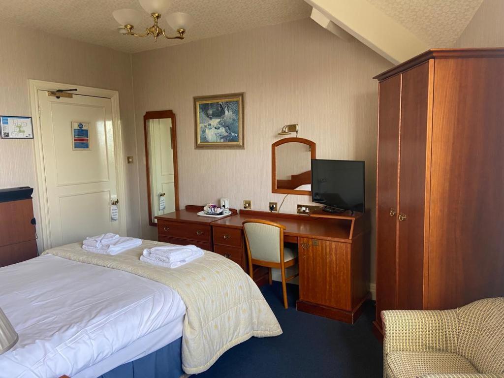Clarkes Hotel Barrow In Furness 외부 사진