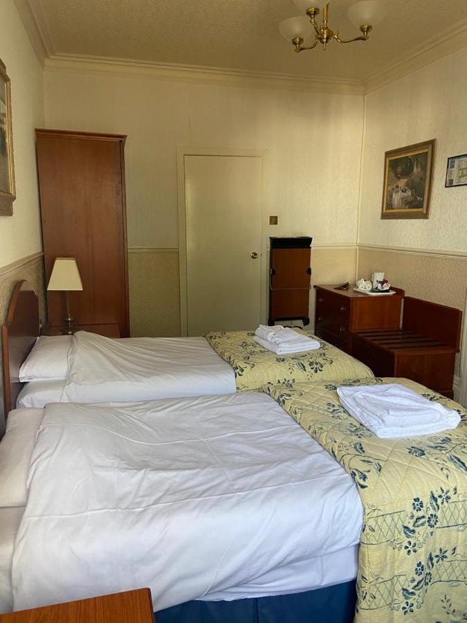 Clarkes Hotel Barrow In Furness 외부 사진