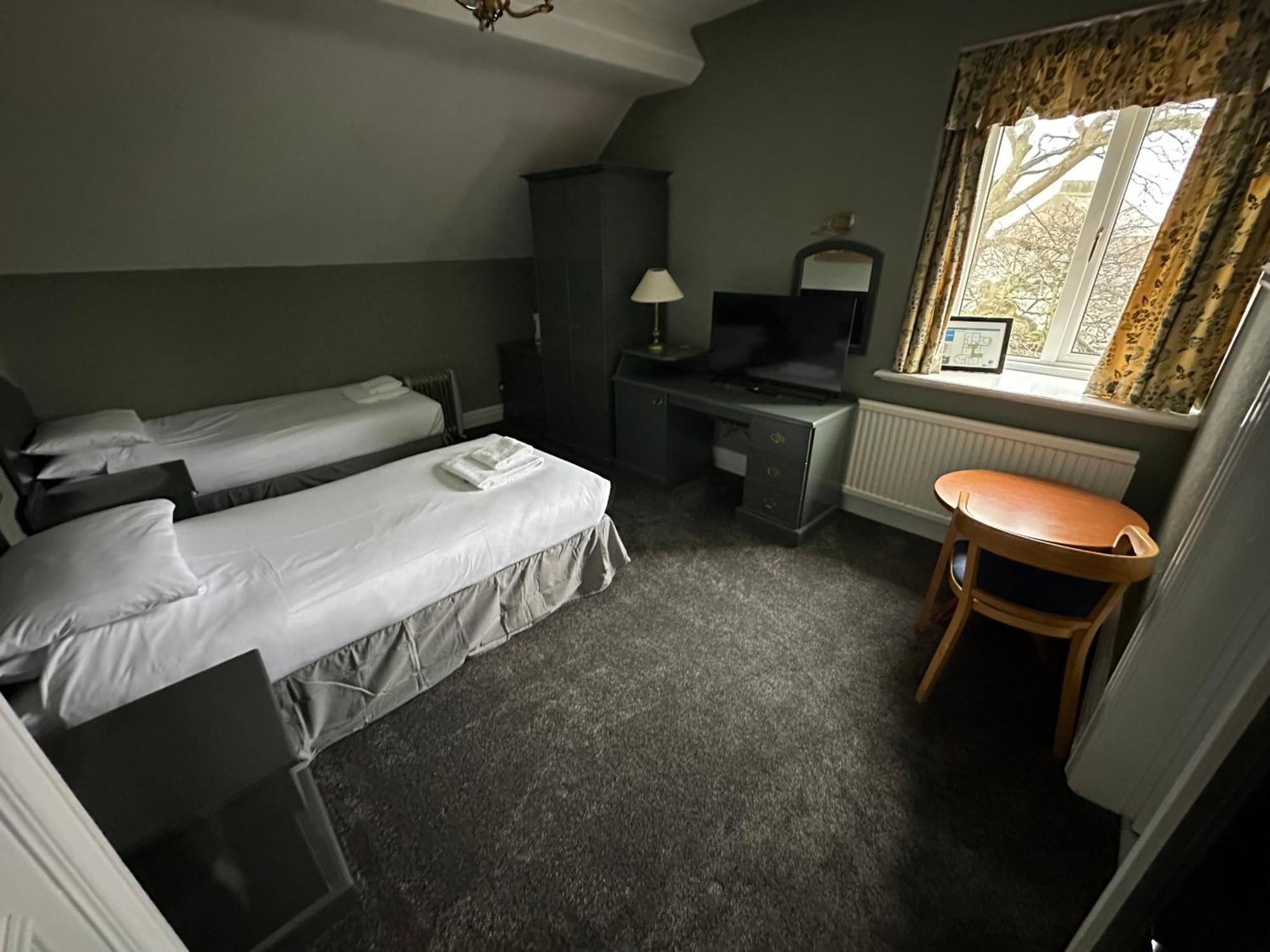 Clarkes Hotel Barrow In Furness 외부 사진