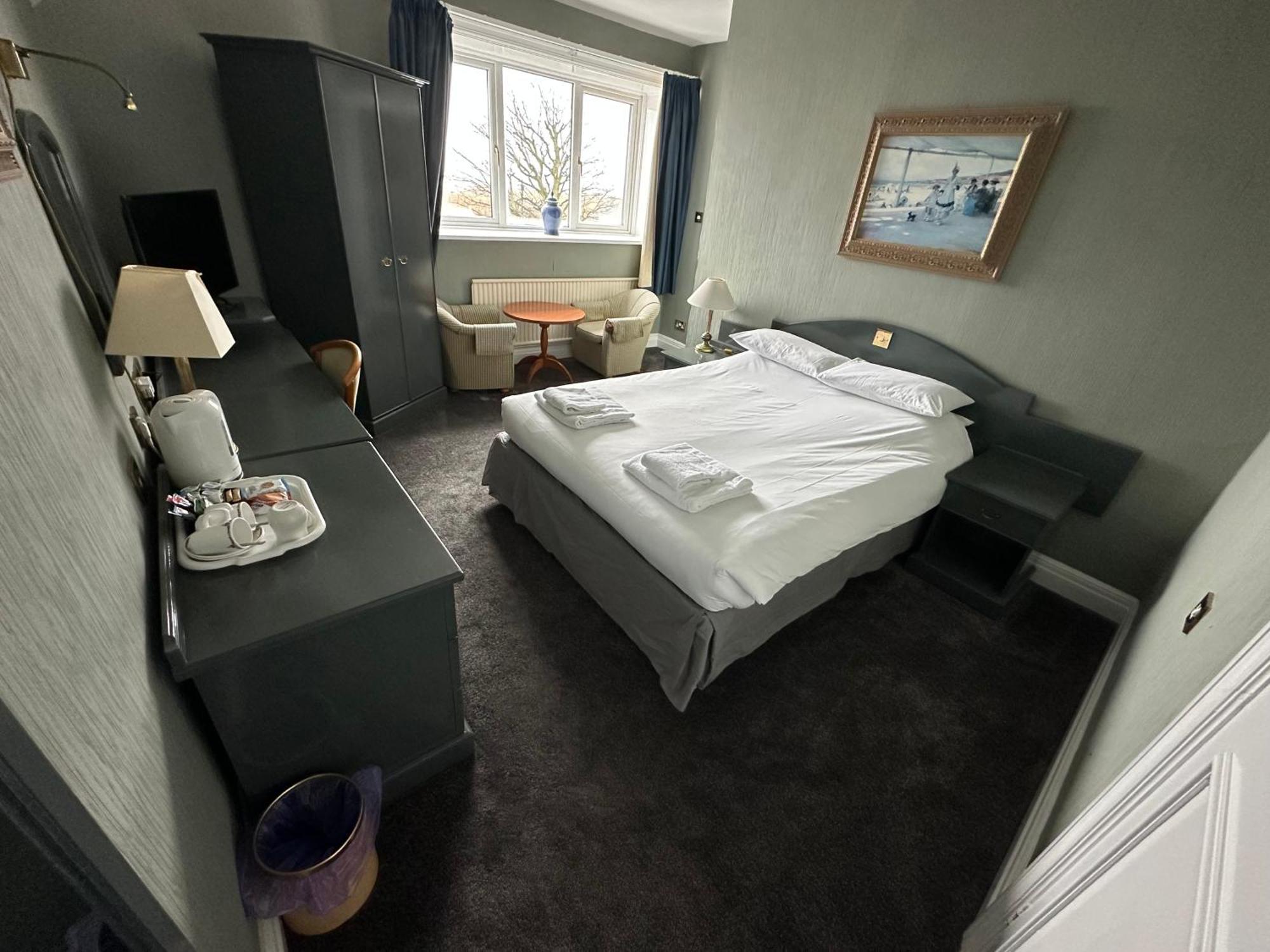 Clarkes Hotel Barrow In Furness 외부 사진