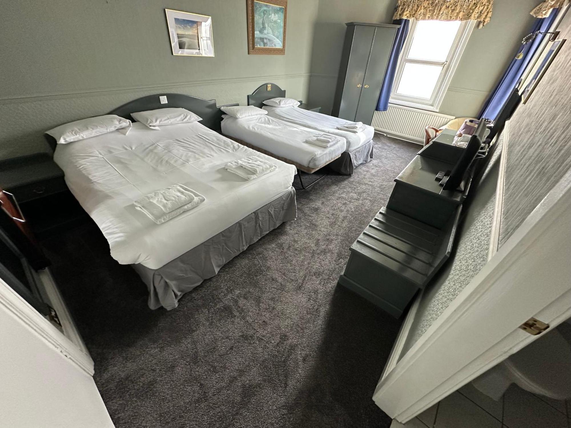 Clarkes Hotel Barrow In Furness 외부 사진