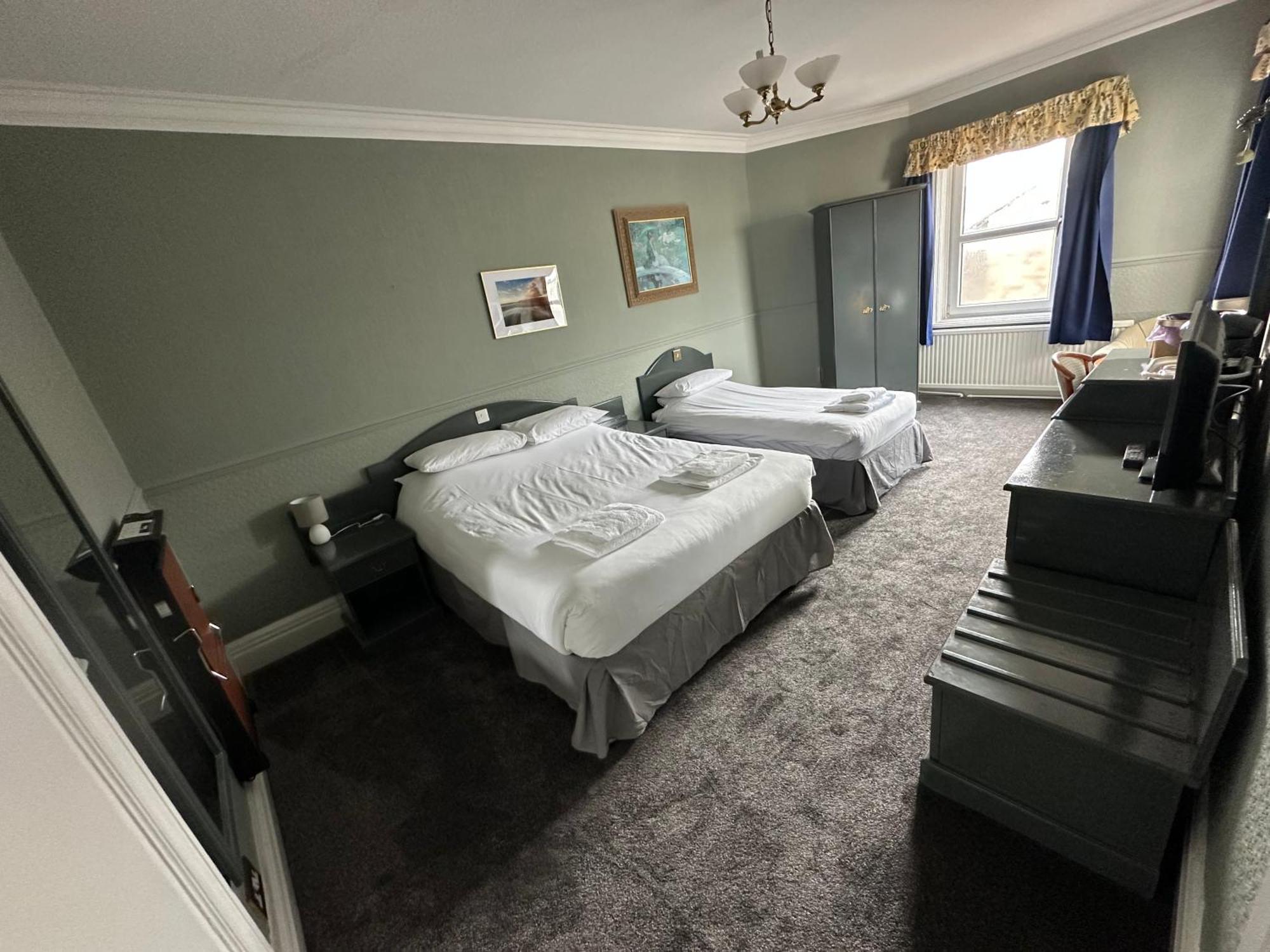 Clarkes Hotel Barrow In Furness 외부 사진